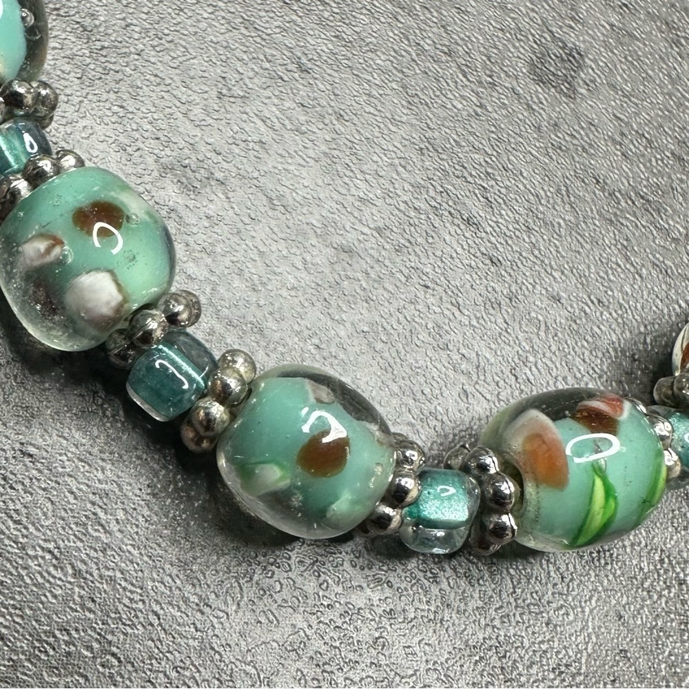 Beaded Bracelet with Silver Accents - Picture 3 of 3